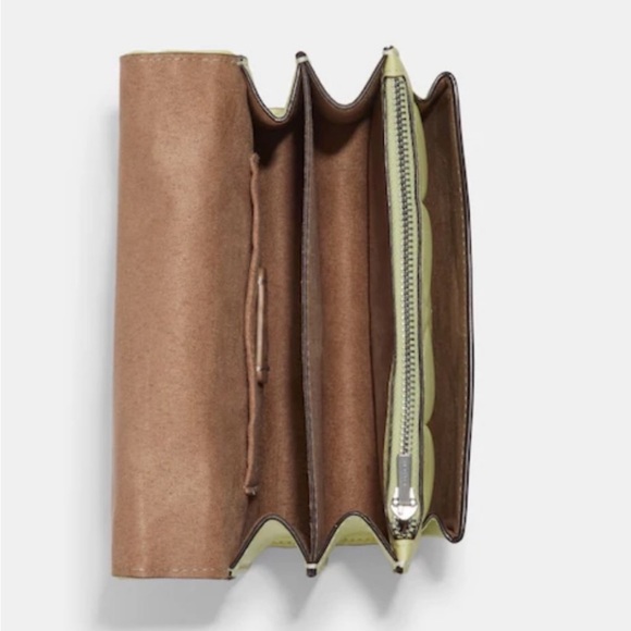 Coach Mini Klare
Crossbody With Puffy Diamond Quilting - Picture 3 of 6